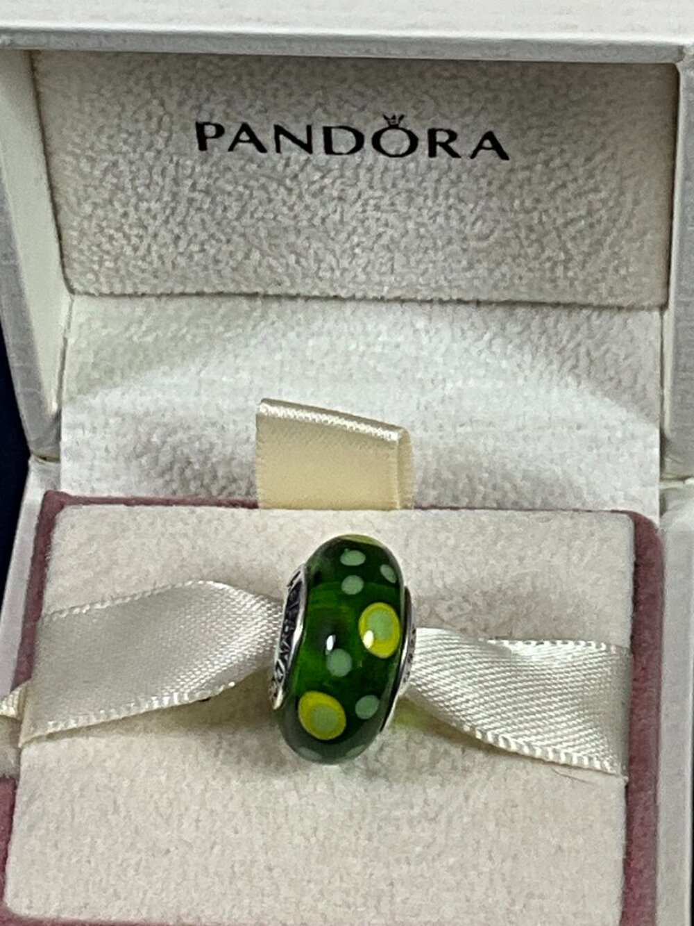 NWOT PANDORA Retired Silver Green Bubbles Murano Glass Charm 790696
